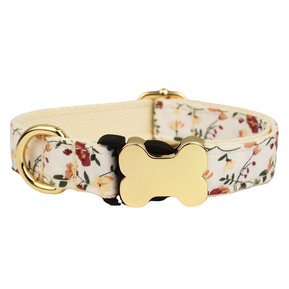 Nordic Blue Floral Dog Collar – Scandinavian-Inspired Elegance Timeless Style with Personalized Engraving