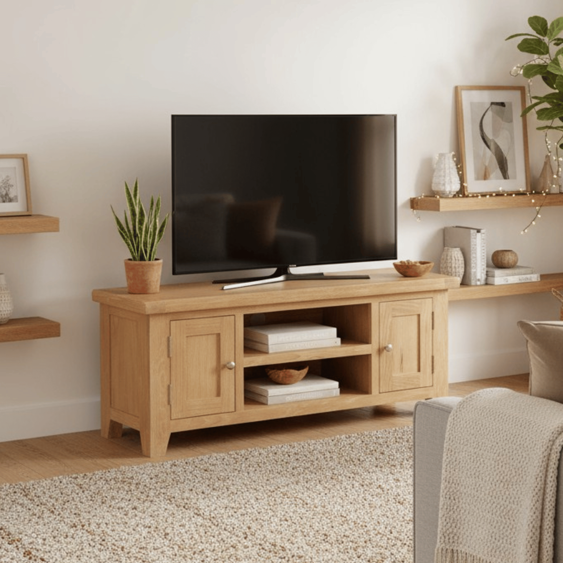 Melbourne 2 Door Solid Wood TV Stand