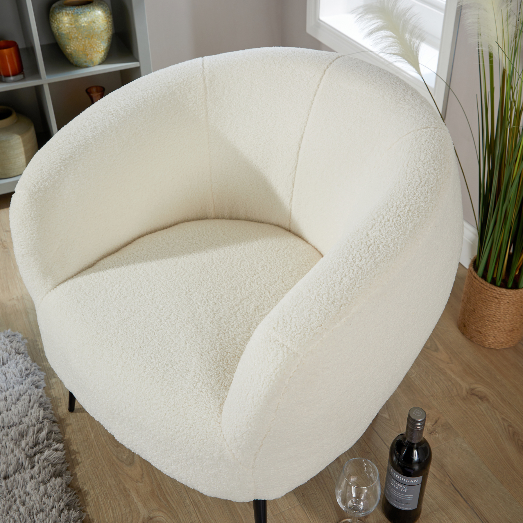 Elko Round Back White Faux Fur Chair