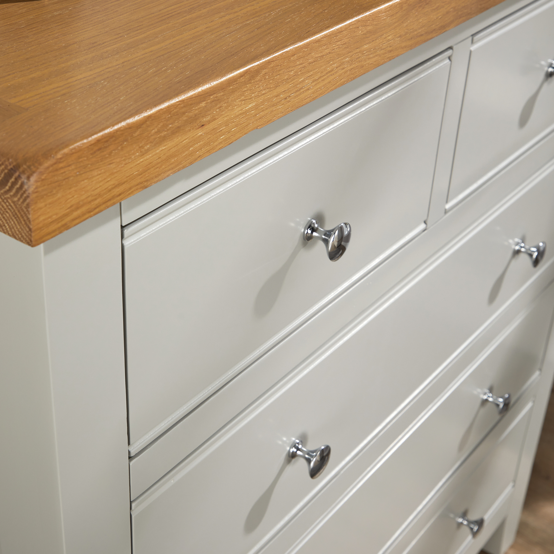 Easton Chest 5 Drawers