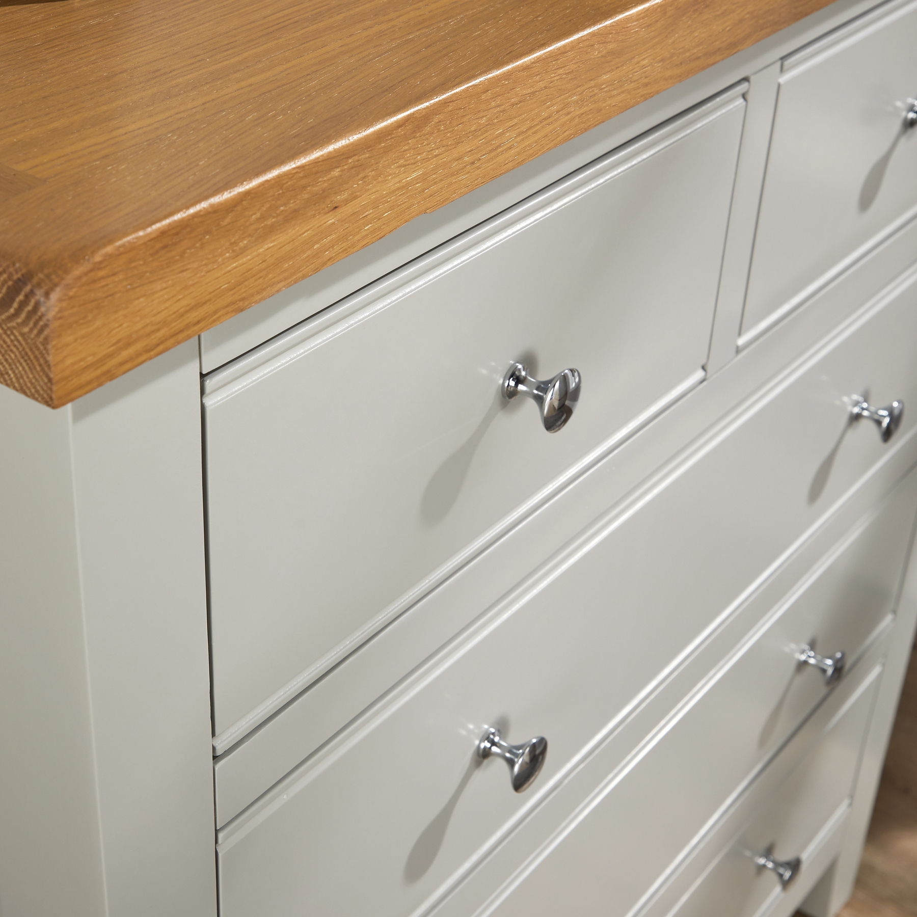 Easton Chest 5 Drawers