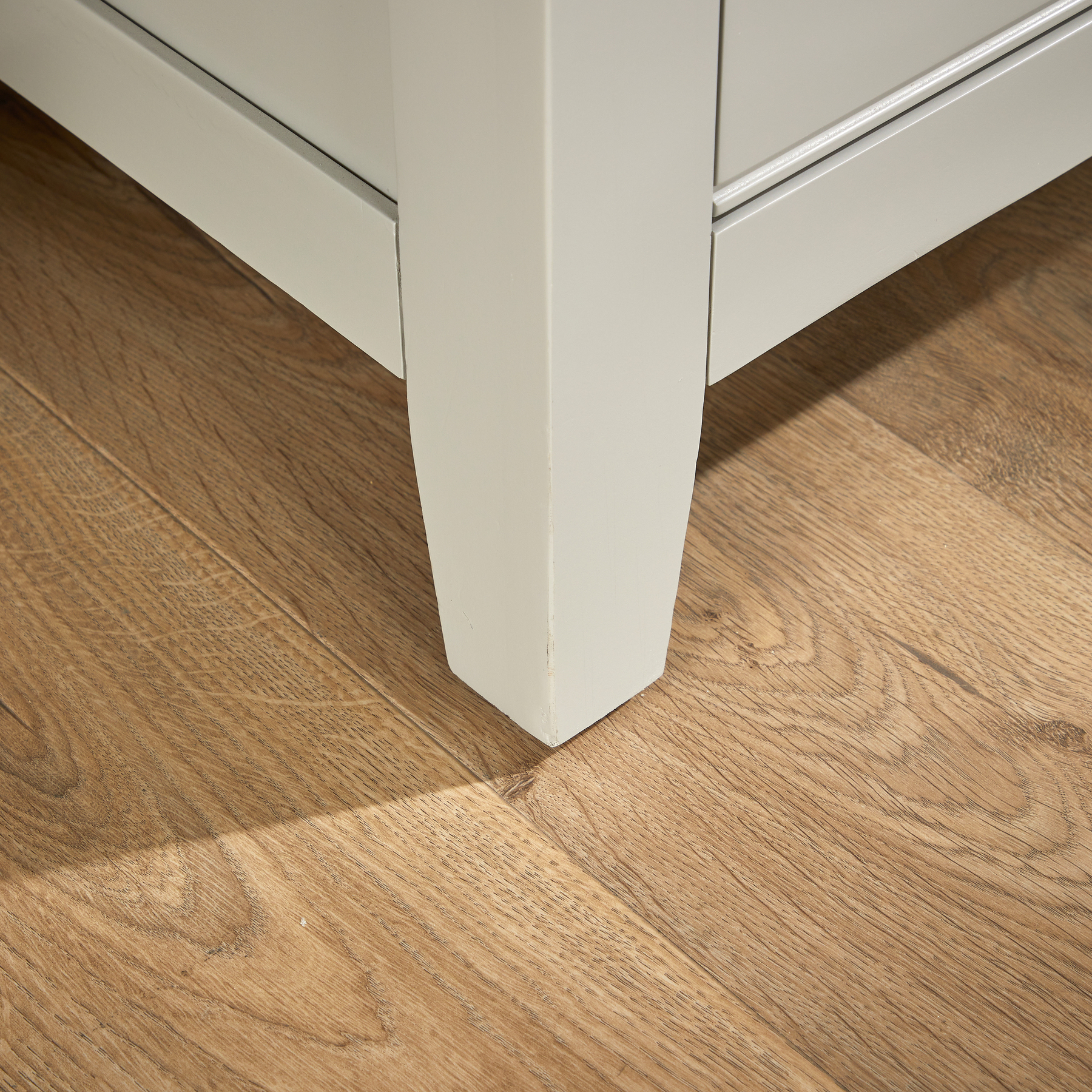 Easton Chest 5 Drawers