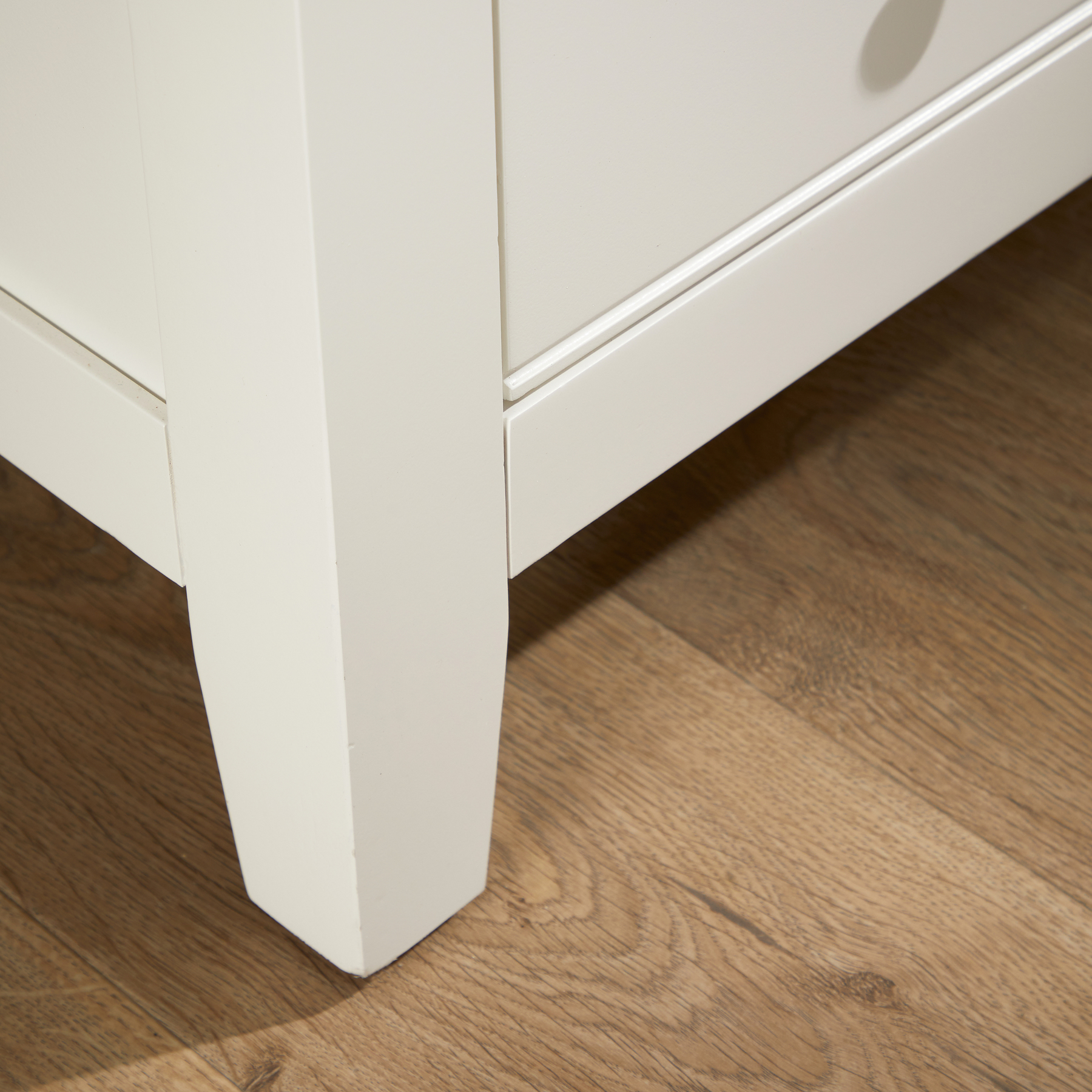 Easton Chest 5 Drawers