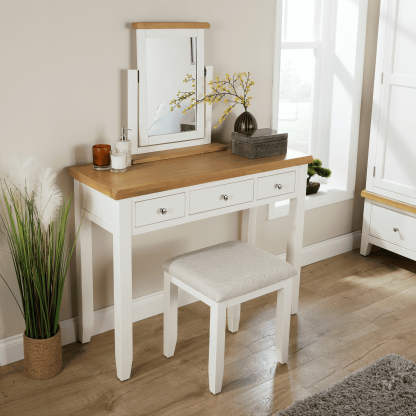 Easton Dressing Table Set