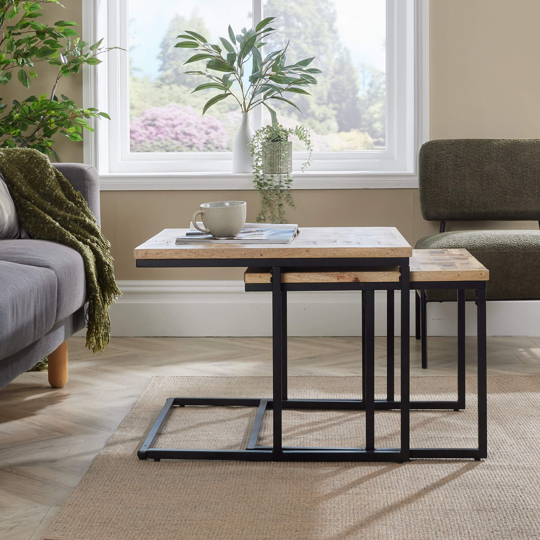 Reno Nest 2 Square Tables