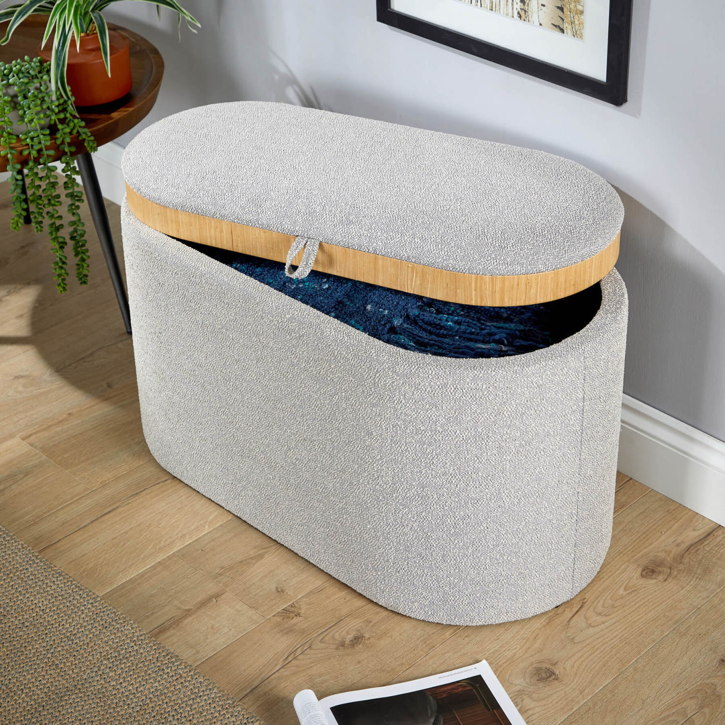 Merida Ottoman with Tray