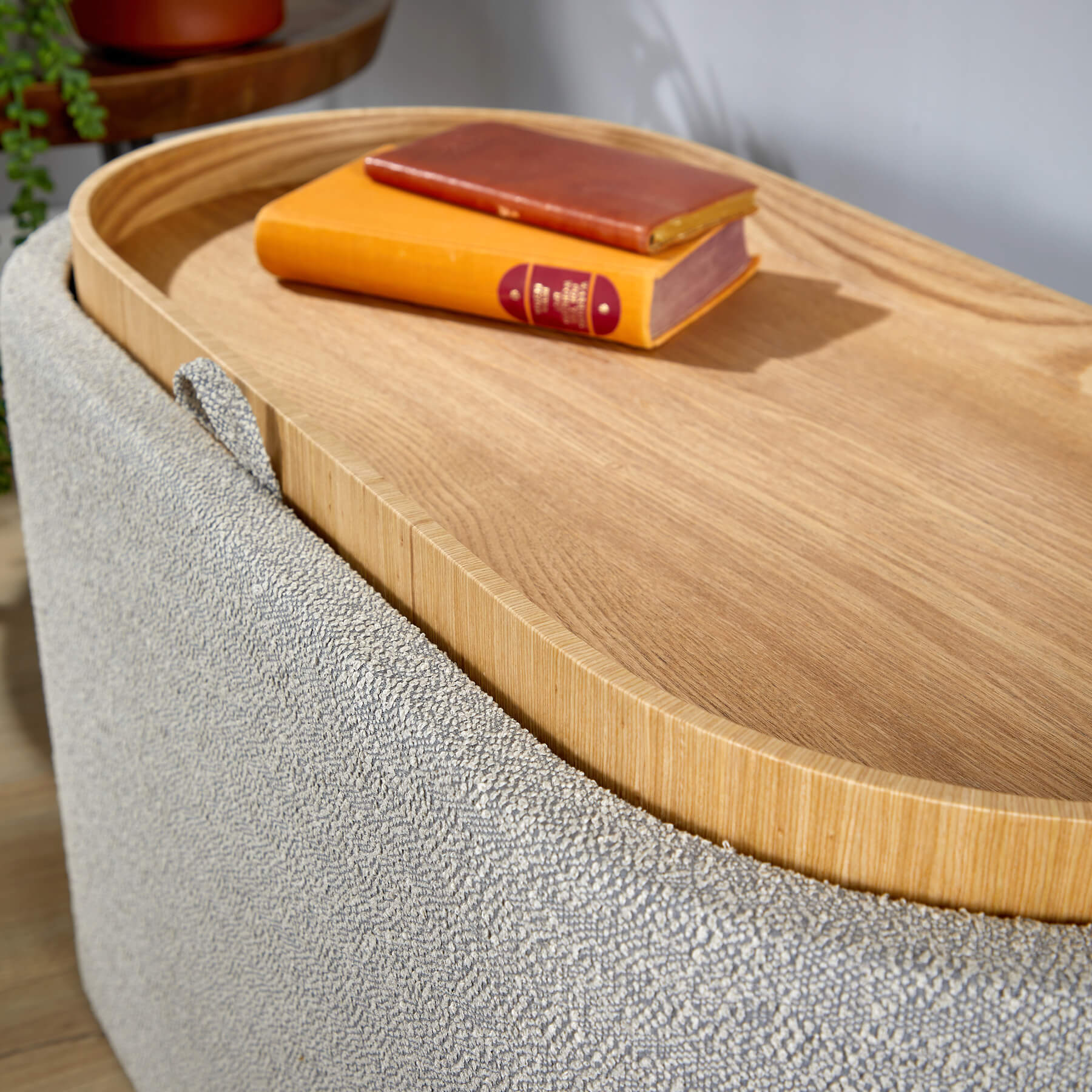 Merida Ottoman with Tray