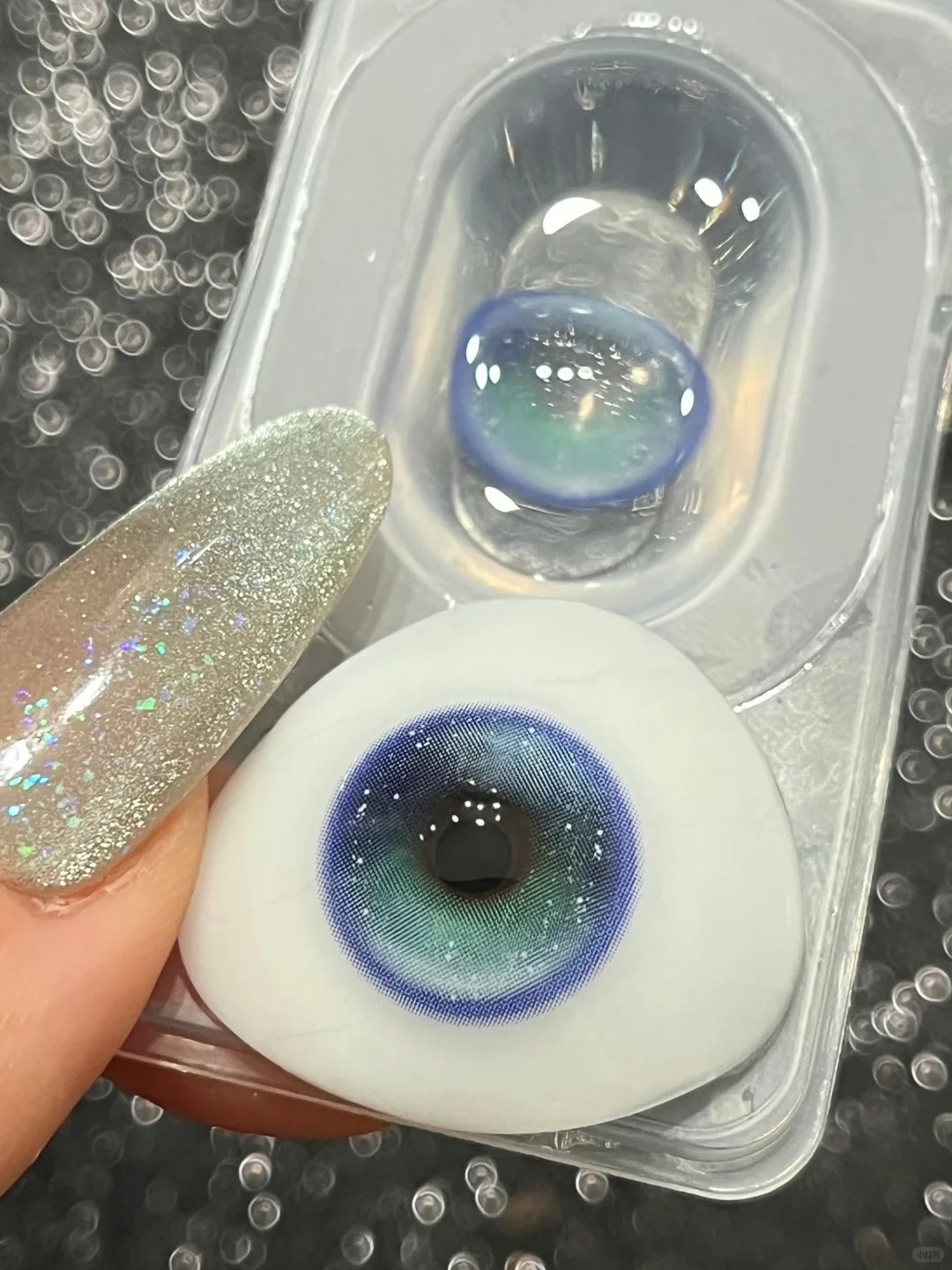 Aurra Blue Colored Contact Lenses