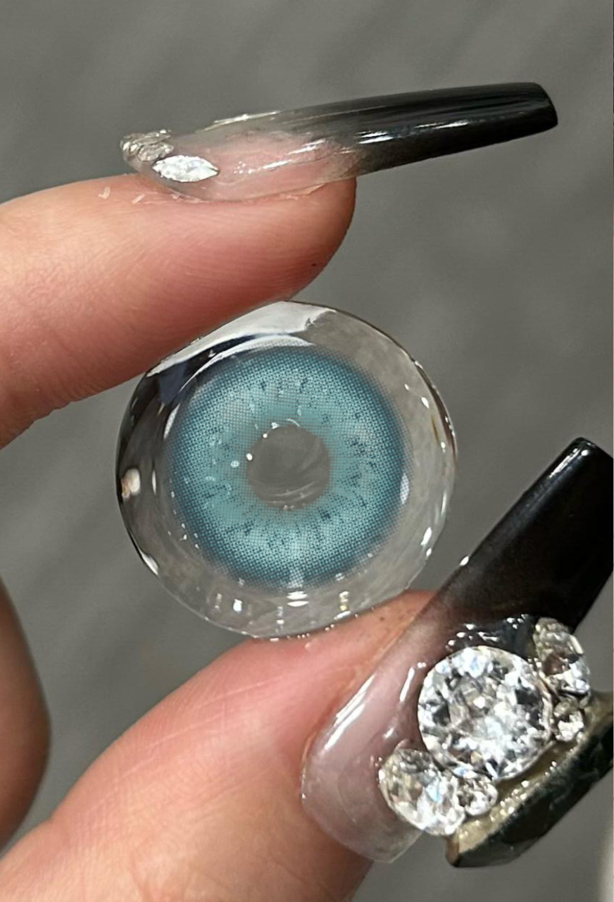 Icyra Blue Colored Contact Lenses