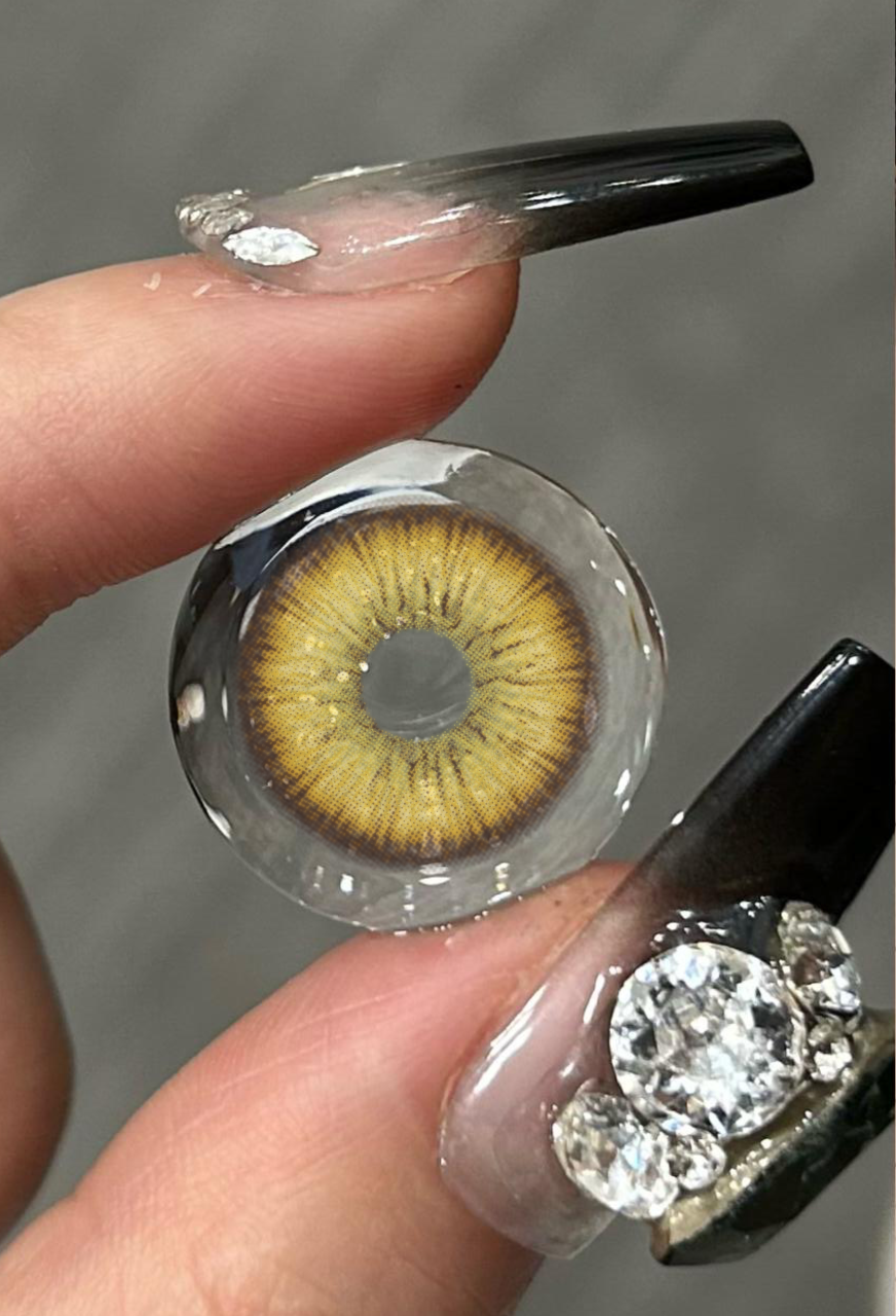 Magic Pop Brown Colored Contact Lenses