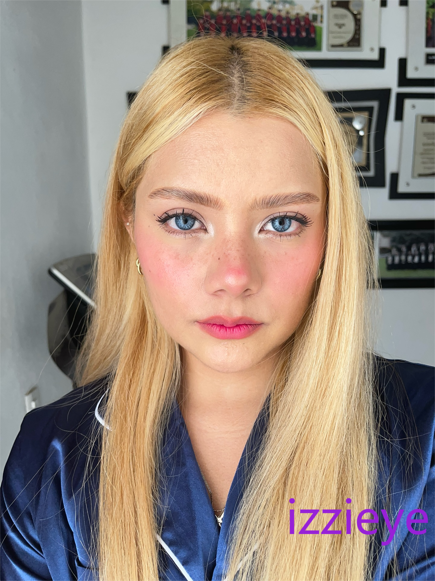 Donna Blue Colored Contact Lenses