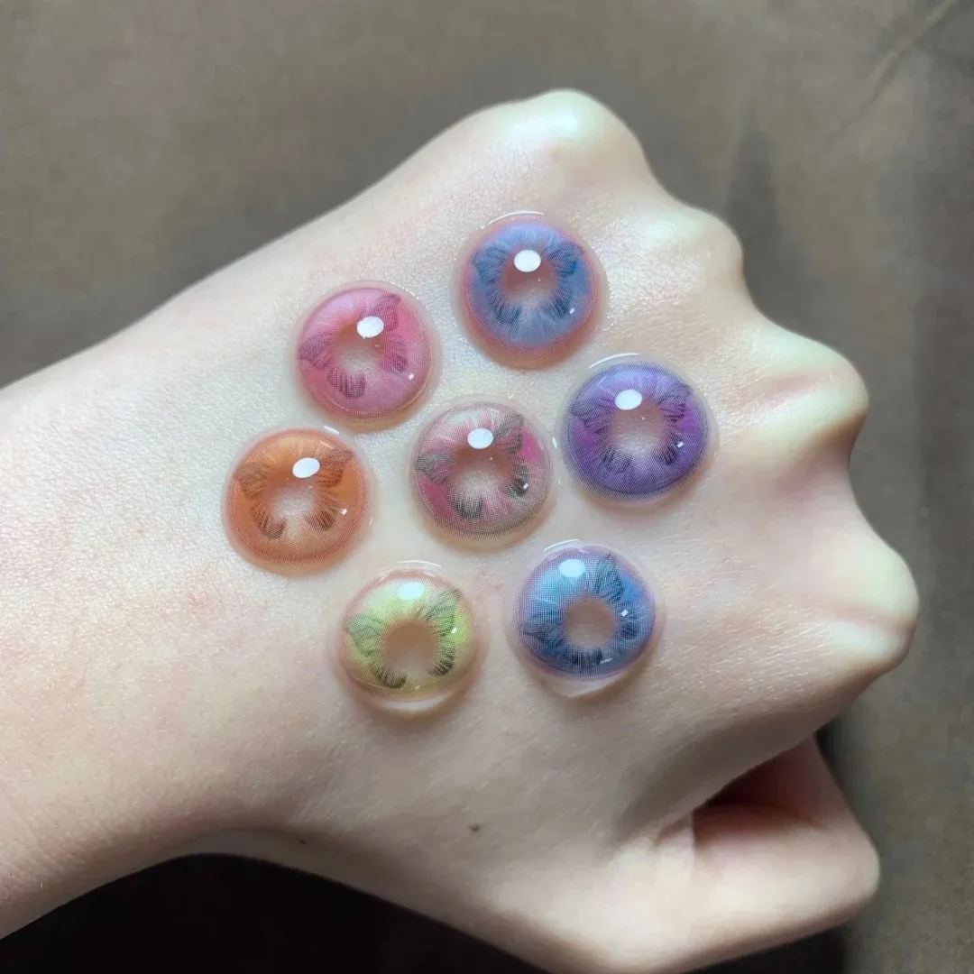 Vivace Brown Colored Contact Lenses