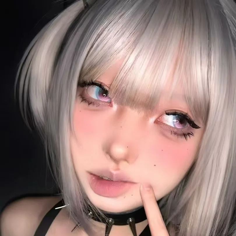 Aurra Blue-Pink Colored Contact Lenses