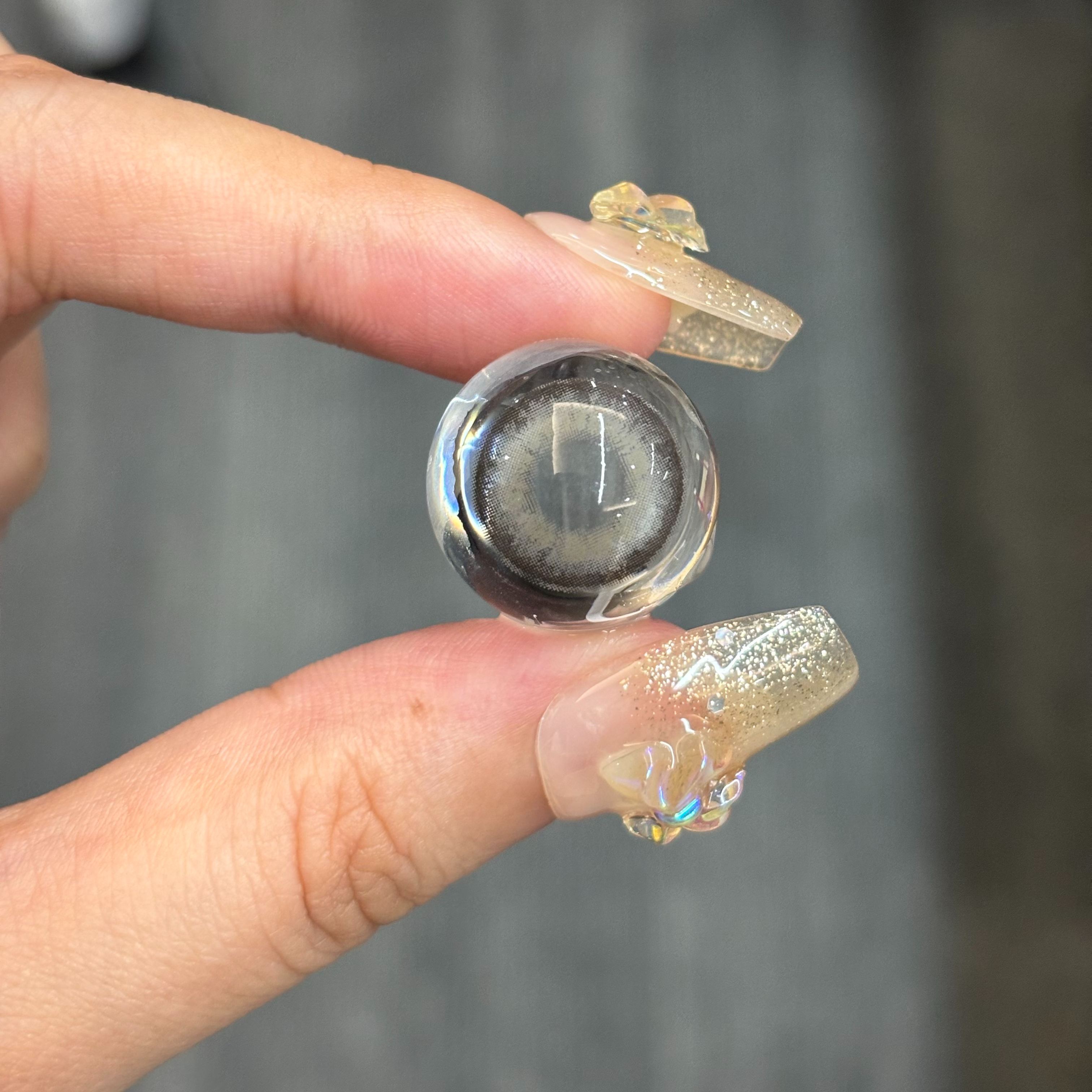 Smoky Radiance Gray Prescription Colored Contact Lenses