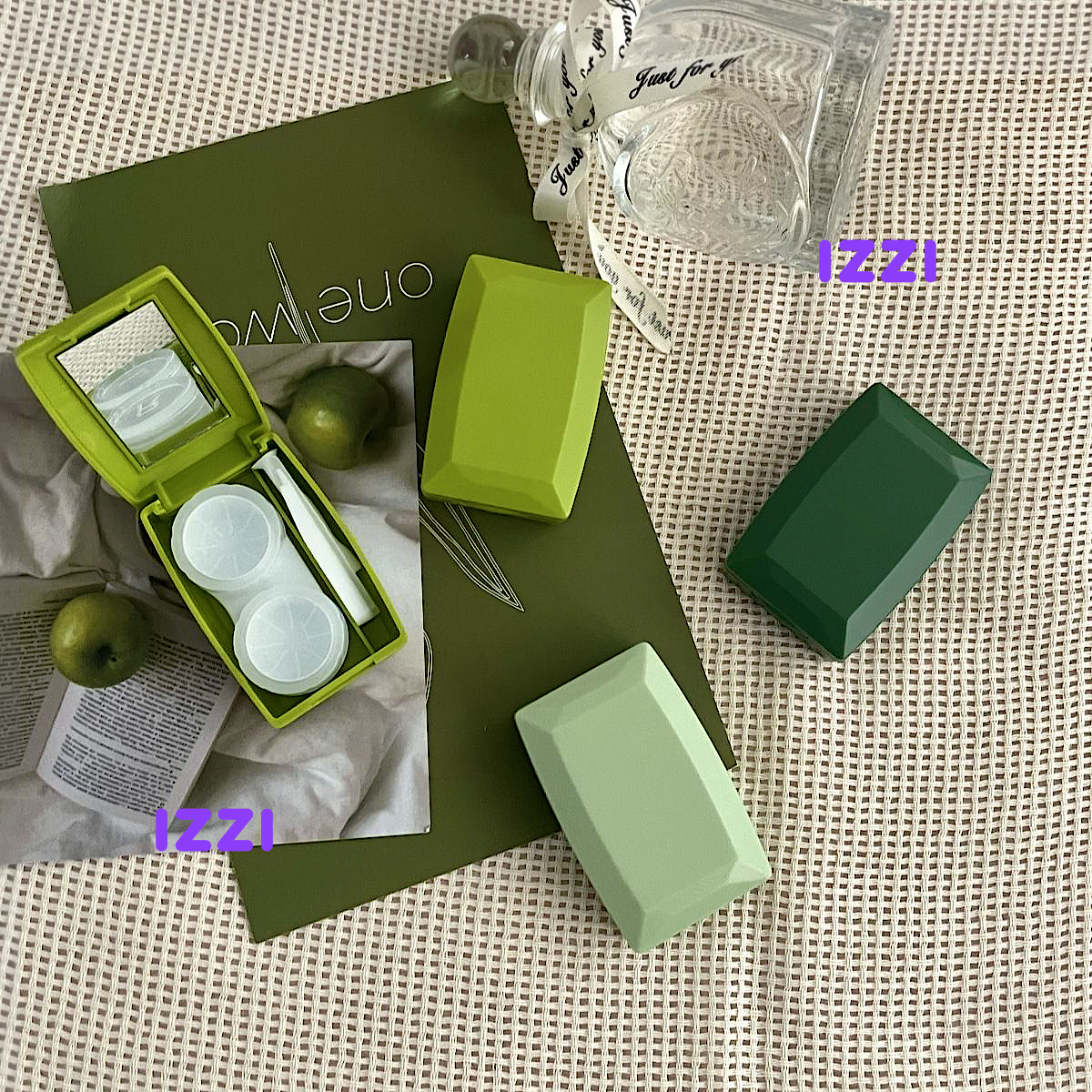 Bloomlet Lens Case