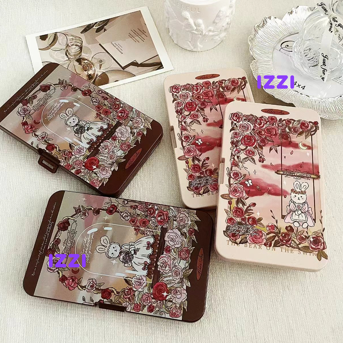 Evarisse  
Lens Case