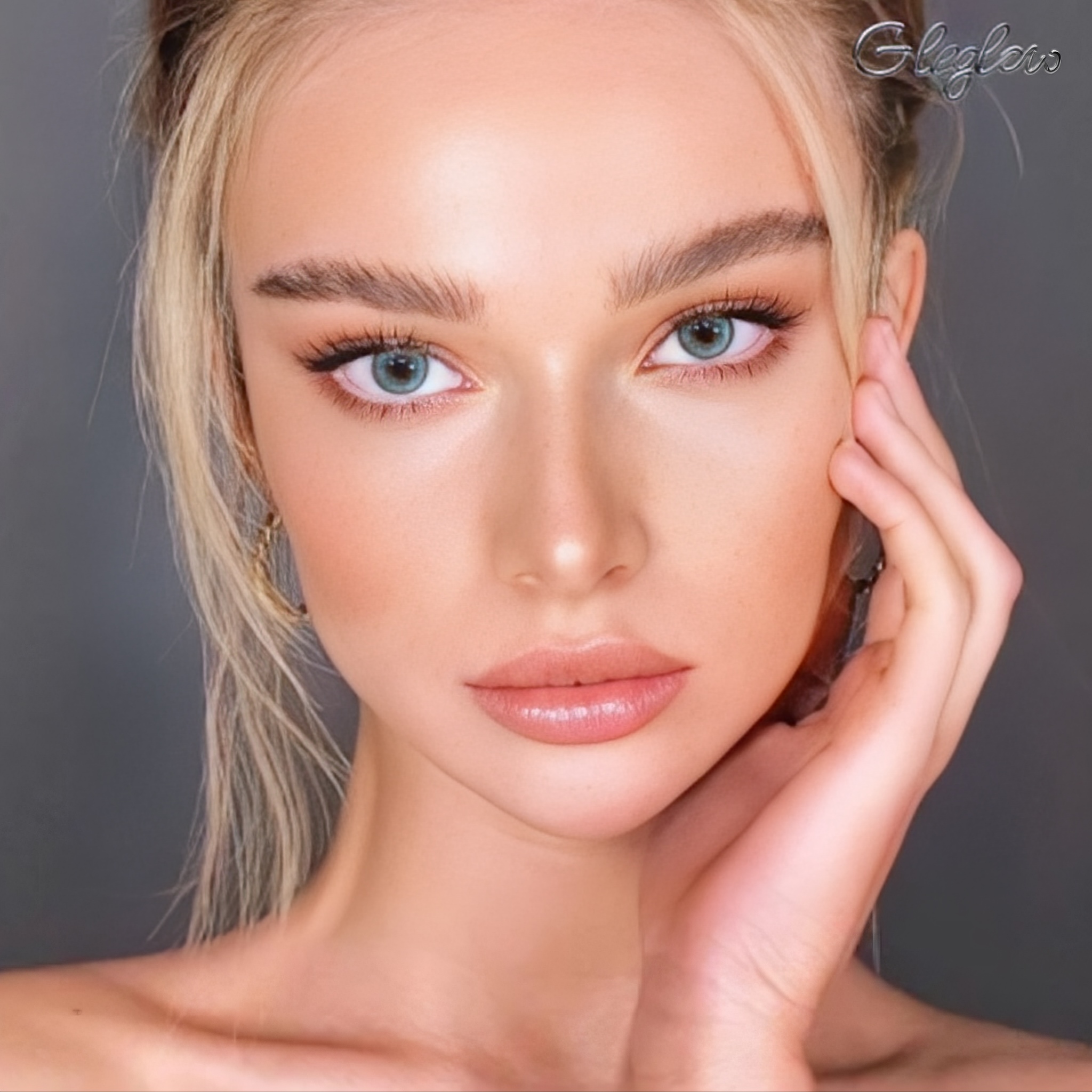 Boulevard Blue - 1 Year, 2 lenses Colored Contacts - Gleglow
