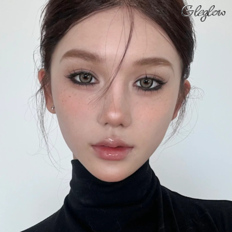 Moonmist Grey - 1 Year, 2 lenses