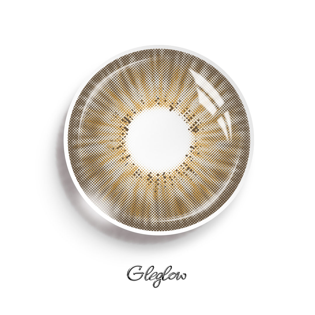 Vaelis Hazel - 1 Year, 2 lenses