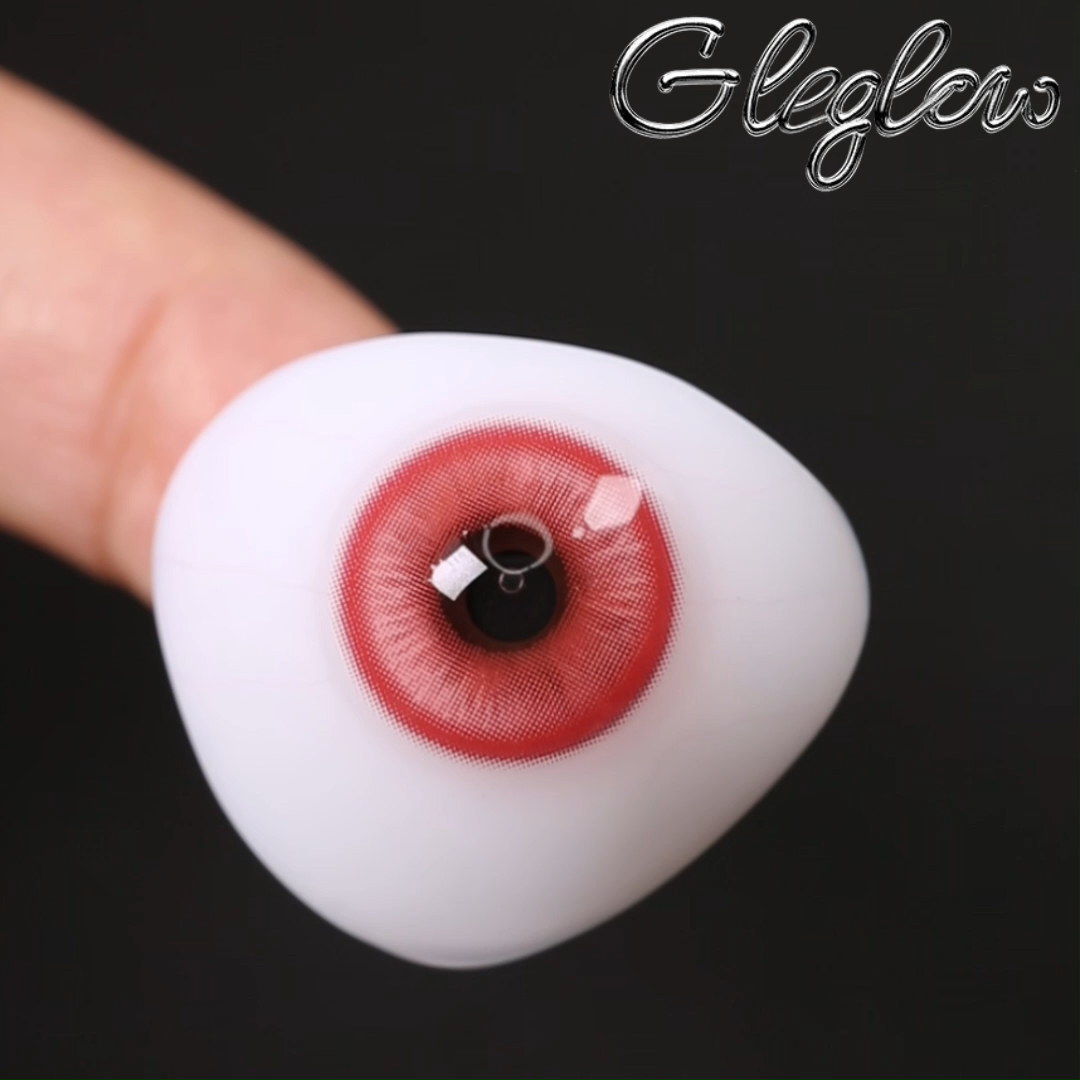 Barbie Red - 1 Year, 2 lenses