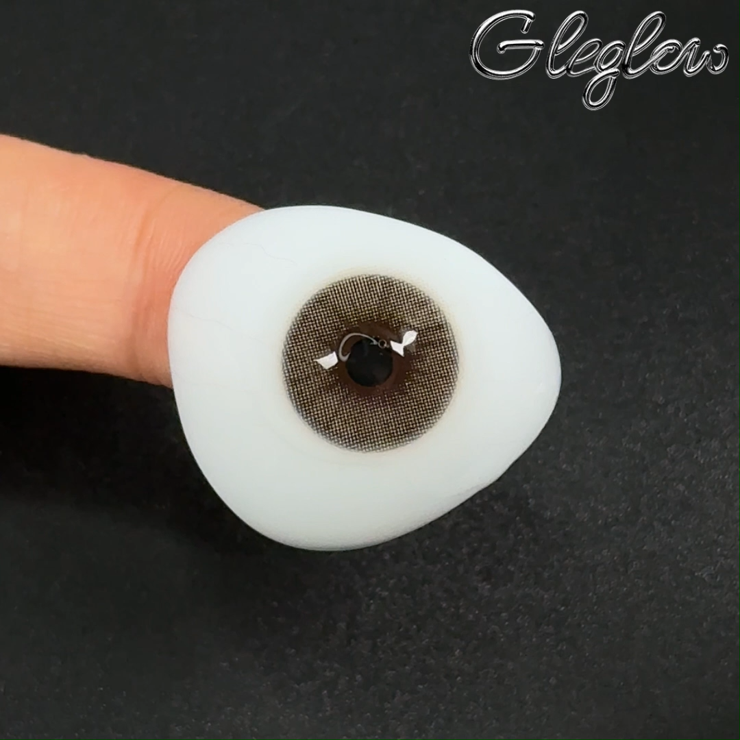 Serac Brown - 1 Year, 2 lenses