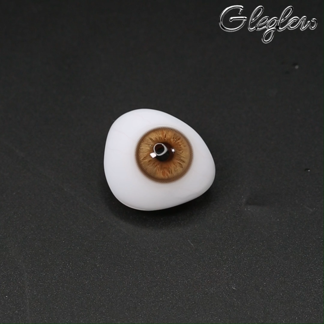 Verina Brown - 1 Day, 2 lenses