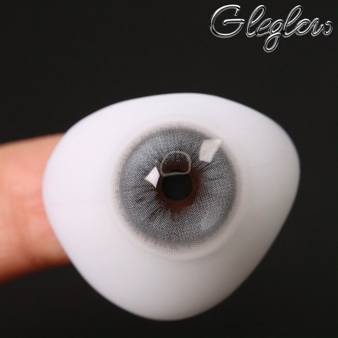 Missey Grey - 1 Year, 2 lenses