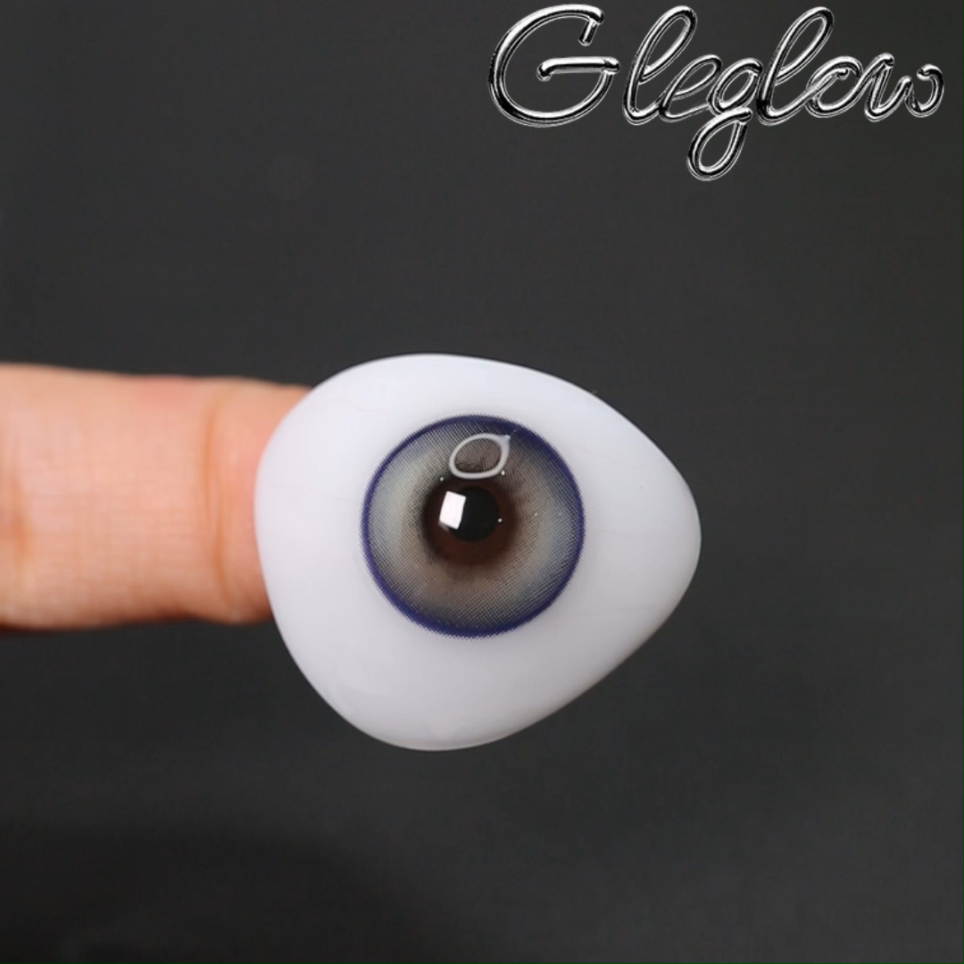 Damo Blue - 1 Year, 2 lenses