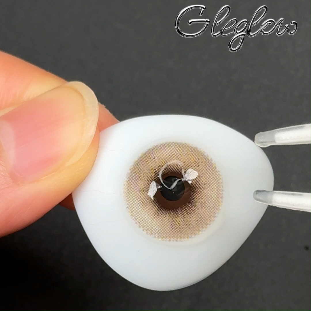 Cynae Brown - 1 Year, 2 lenses