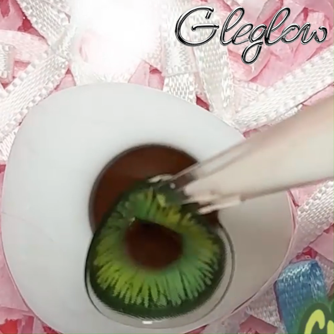 Dioren Green - 1 Year, 2 lenses