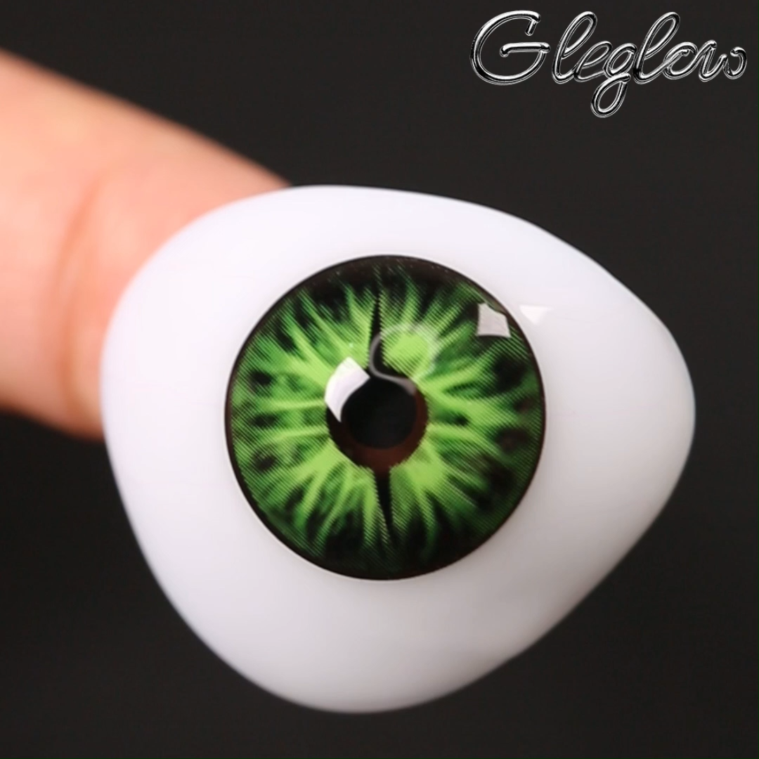 Snake Gaze Green - 1 Year, 2 lenses