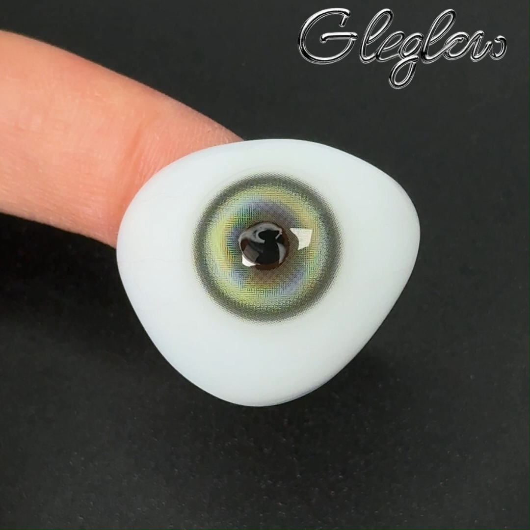 Kaesa Green - 1 Year, 2 lenses