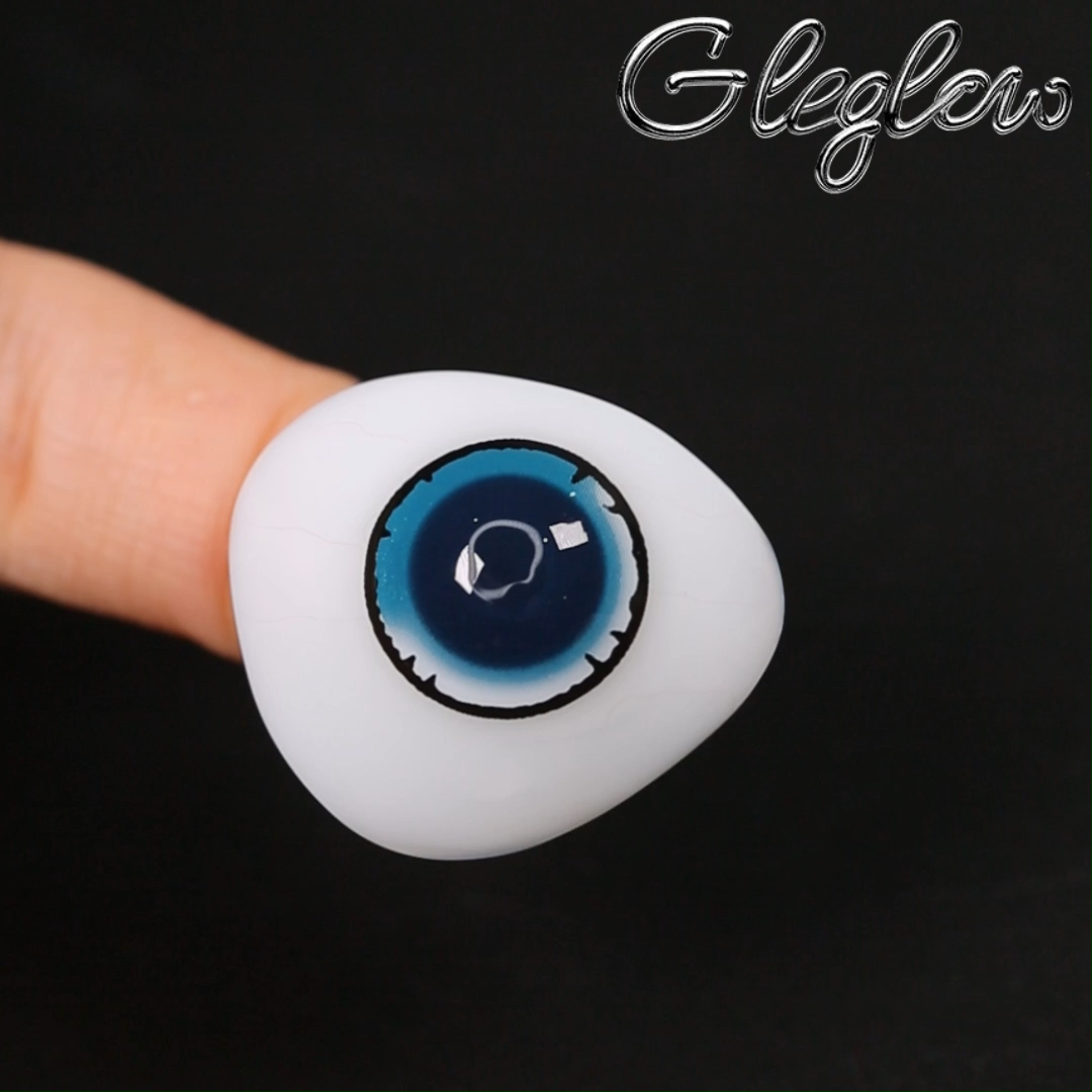 Lichen Blue - 1 Year, 2 lenses