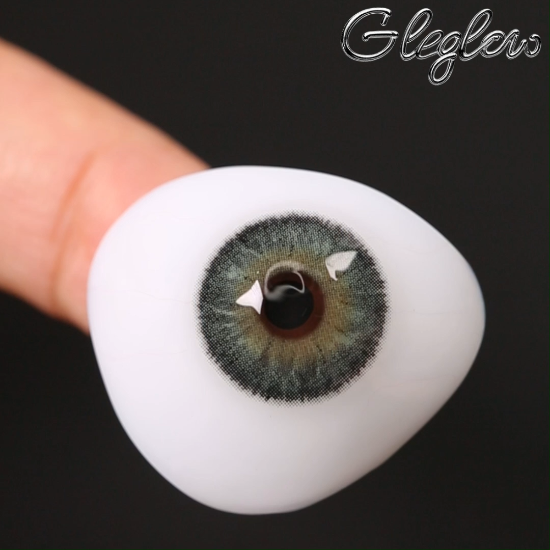 Avelis Green - 1 Year, 2 lenses