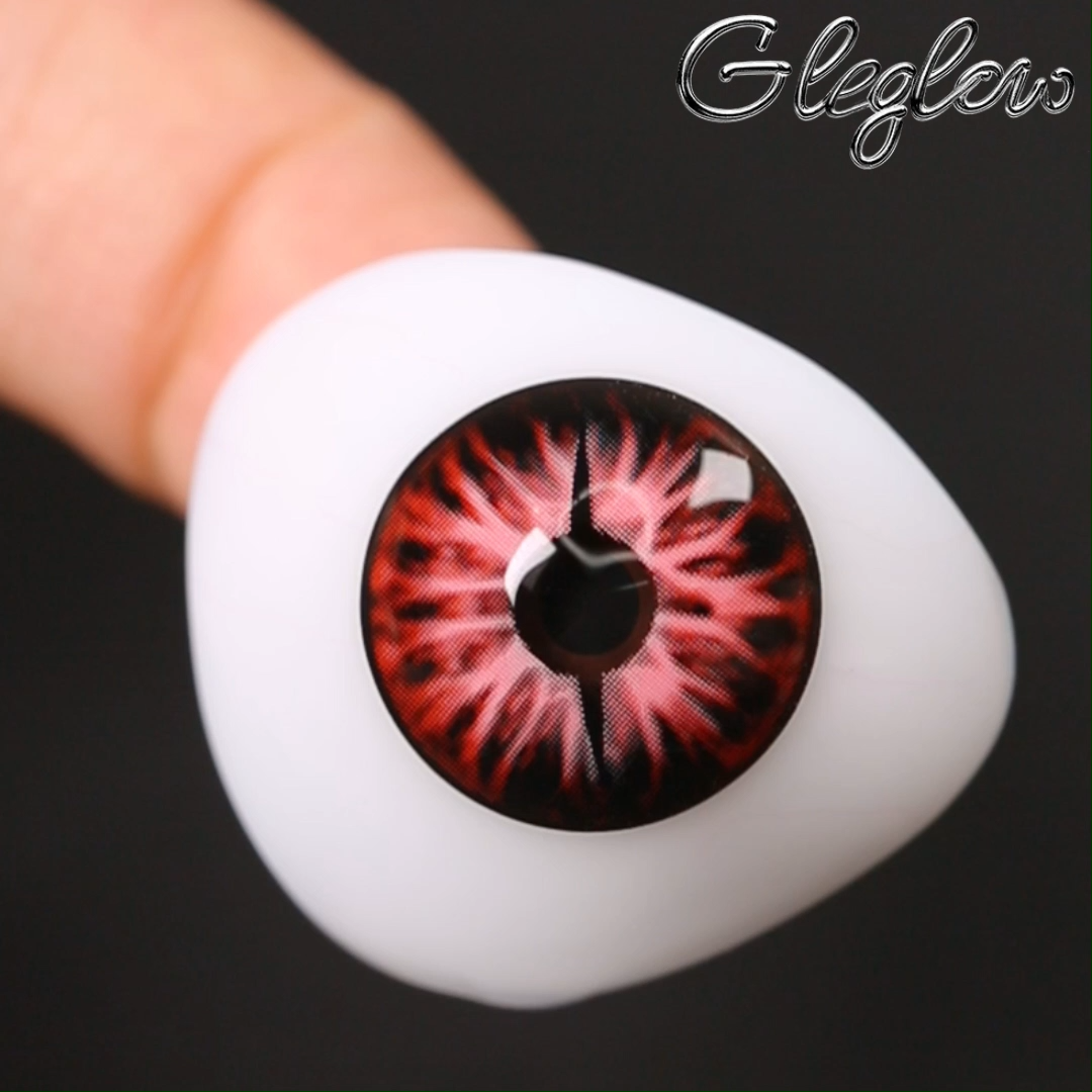 Snake Gaze Red - 1 Year, 2 lenses