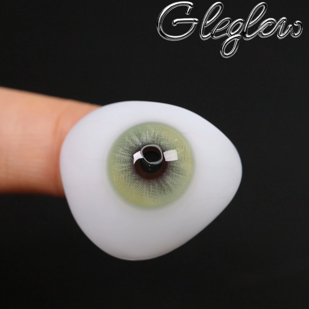Mystira Green - 1 Year, 2 lenses