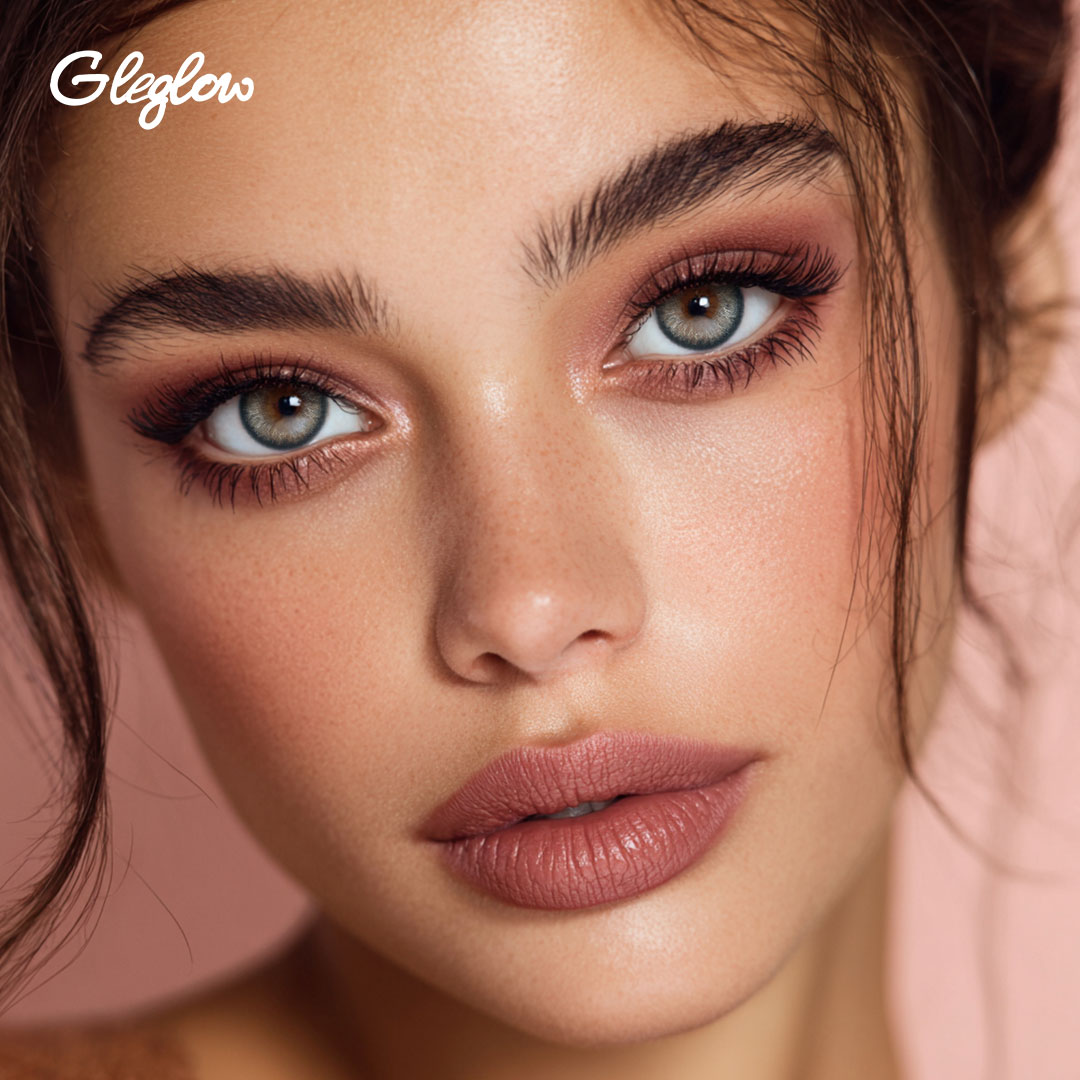 Elyra Blue - monthly, 2 lenses Colored Contacts - Gleglow