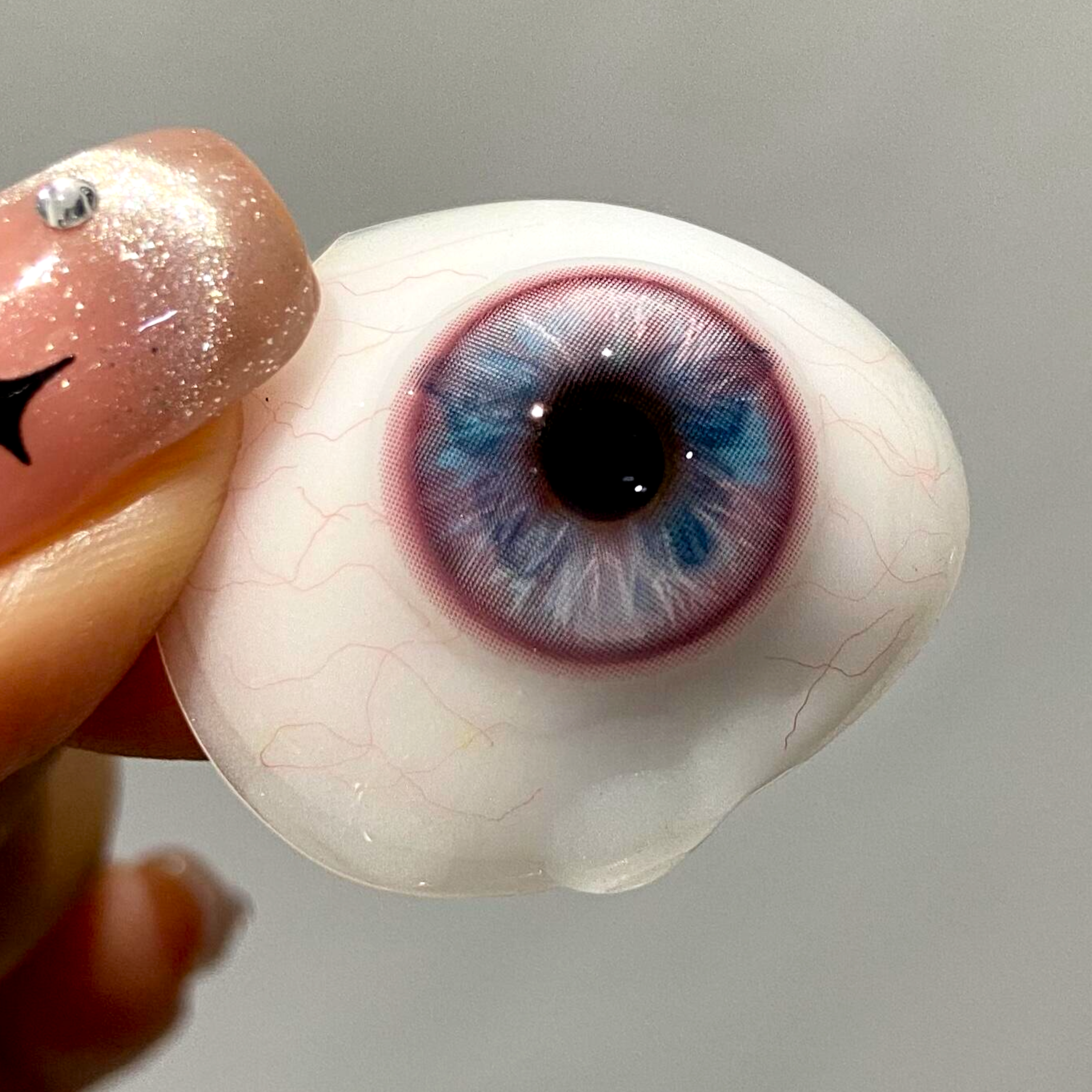 Fluttery Blue-Pink - 1 Year, 2 lenses