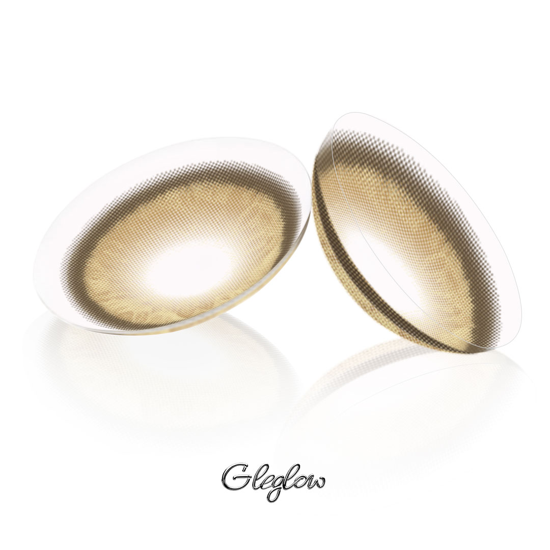 Thais Brown - 1 Year, 2 lenses