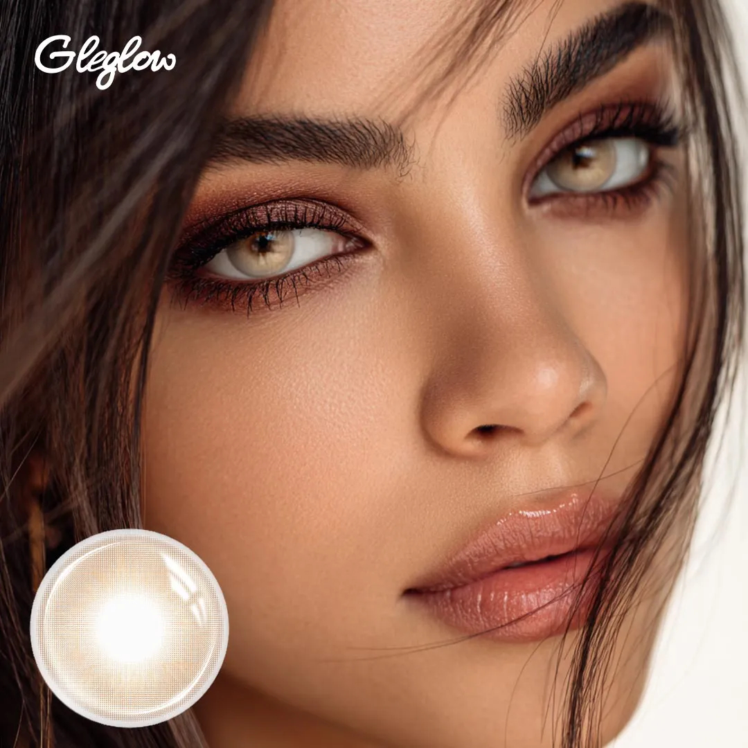 Voira Brown - 1 Year, 2 lenses