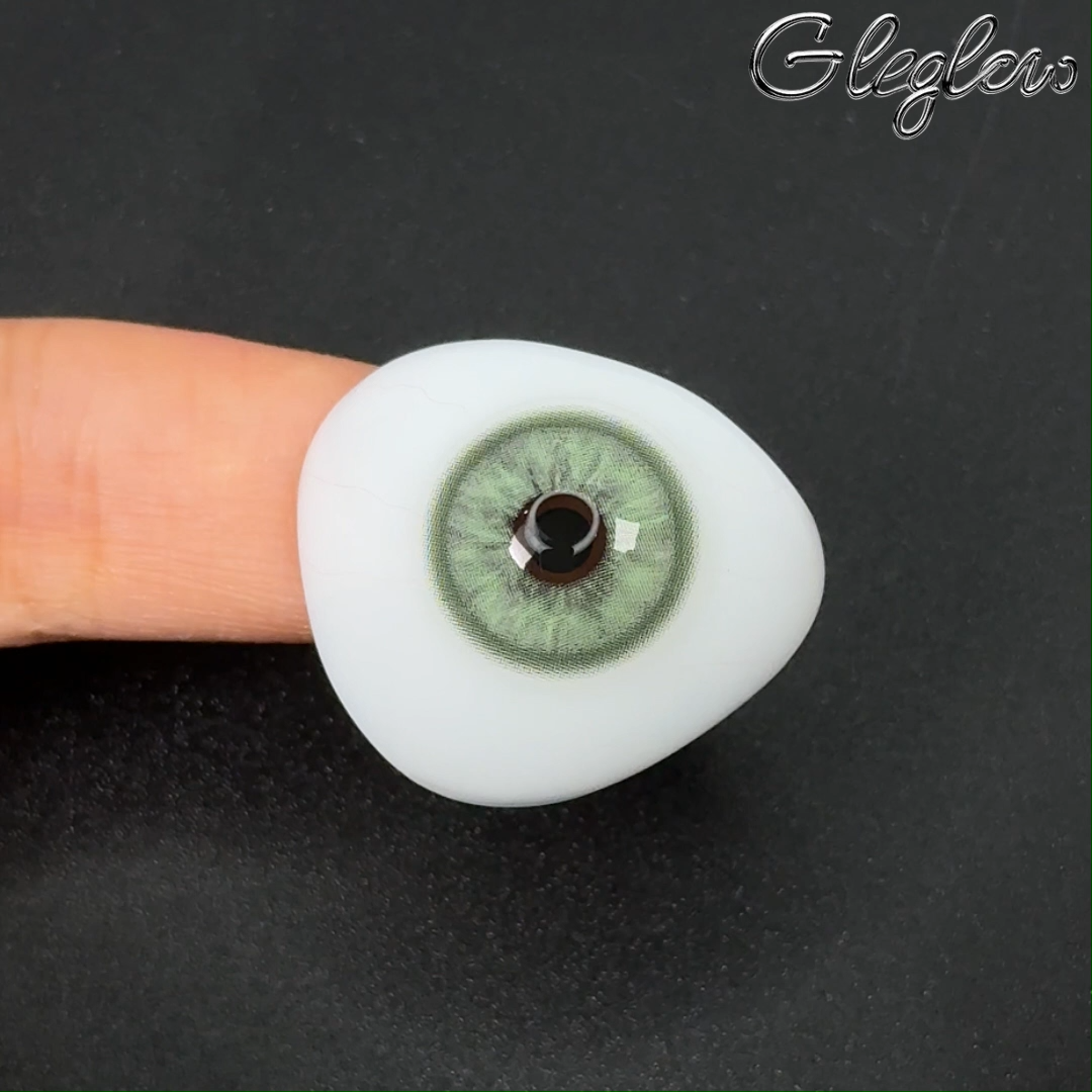 Solstice Green - 1 Year, 2 lenses