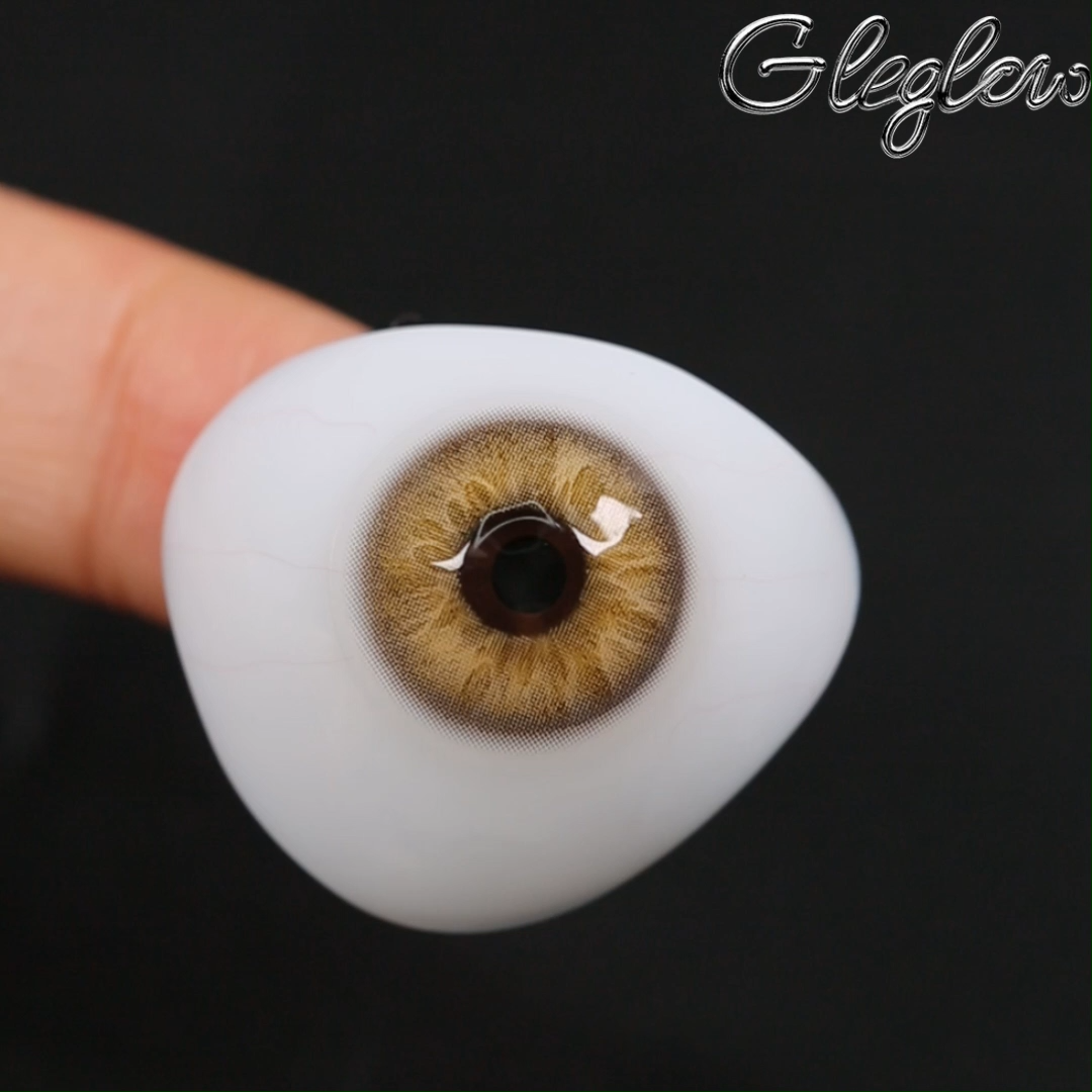 Chroma Brown - 1 Year, 2 lenses