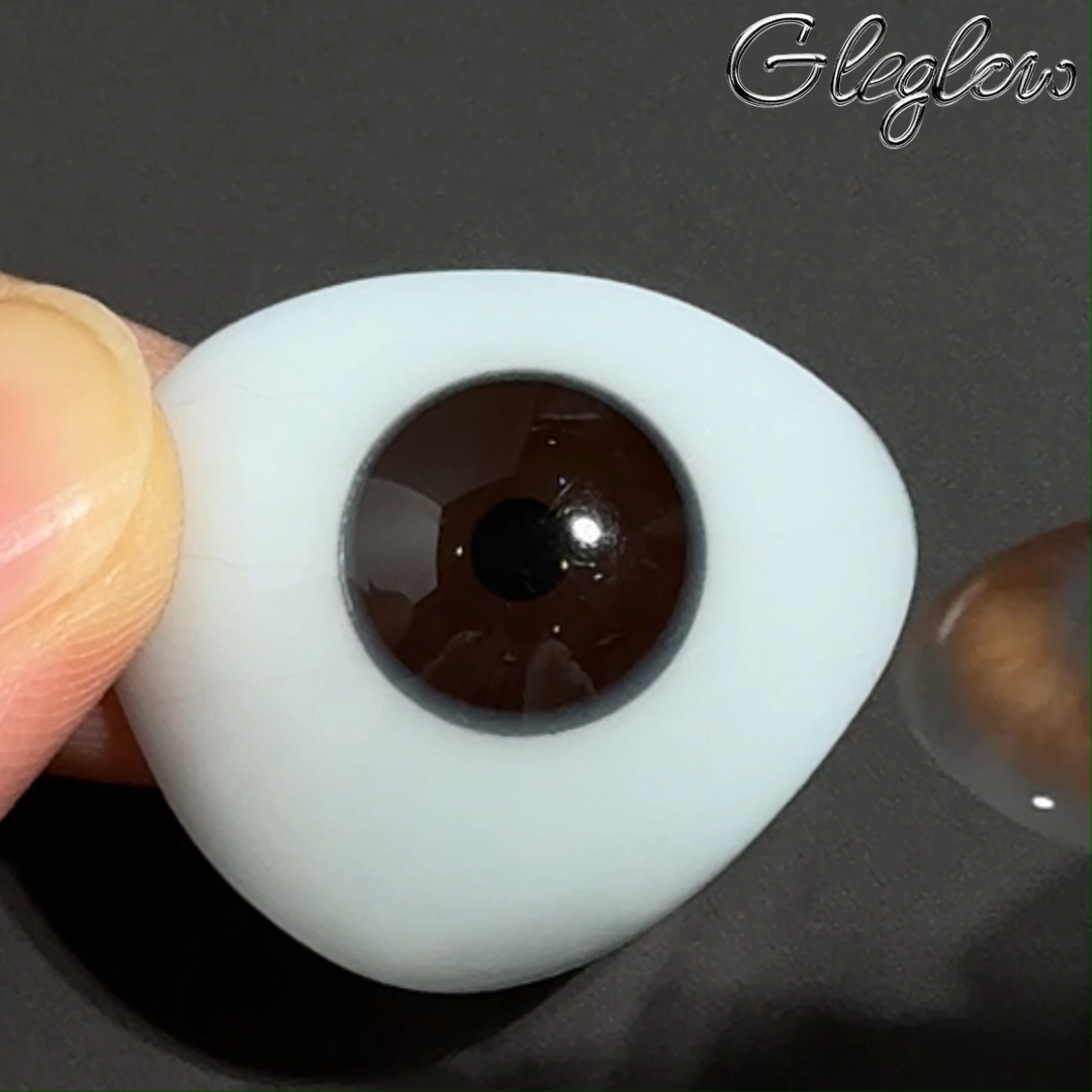 Solis Brown - 1 Year, 2 lenses