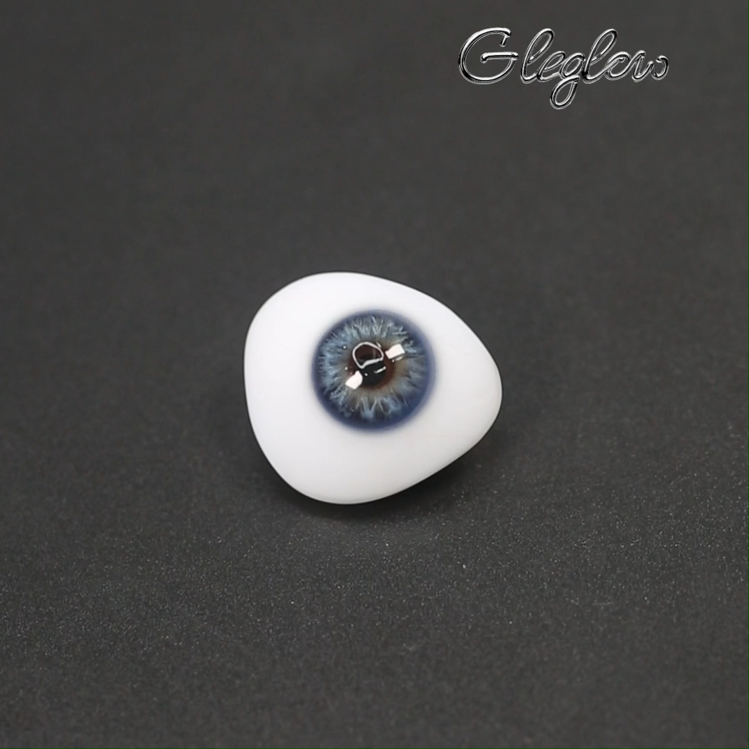 Dolly Blue - 1 Year, 2 lenses