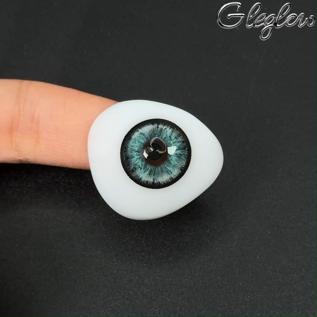 Isolde Blue - 1 Year, 2 lenses