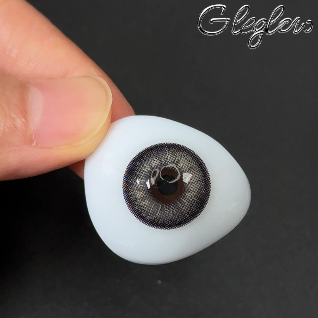 Moonmist Grey - 1 Year, 2 lenses