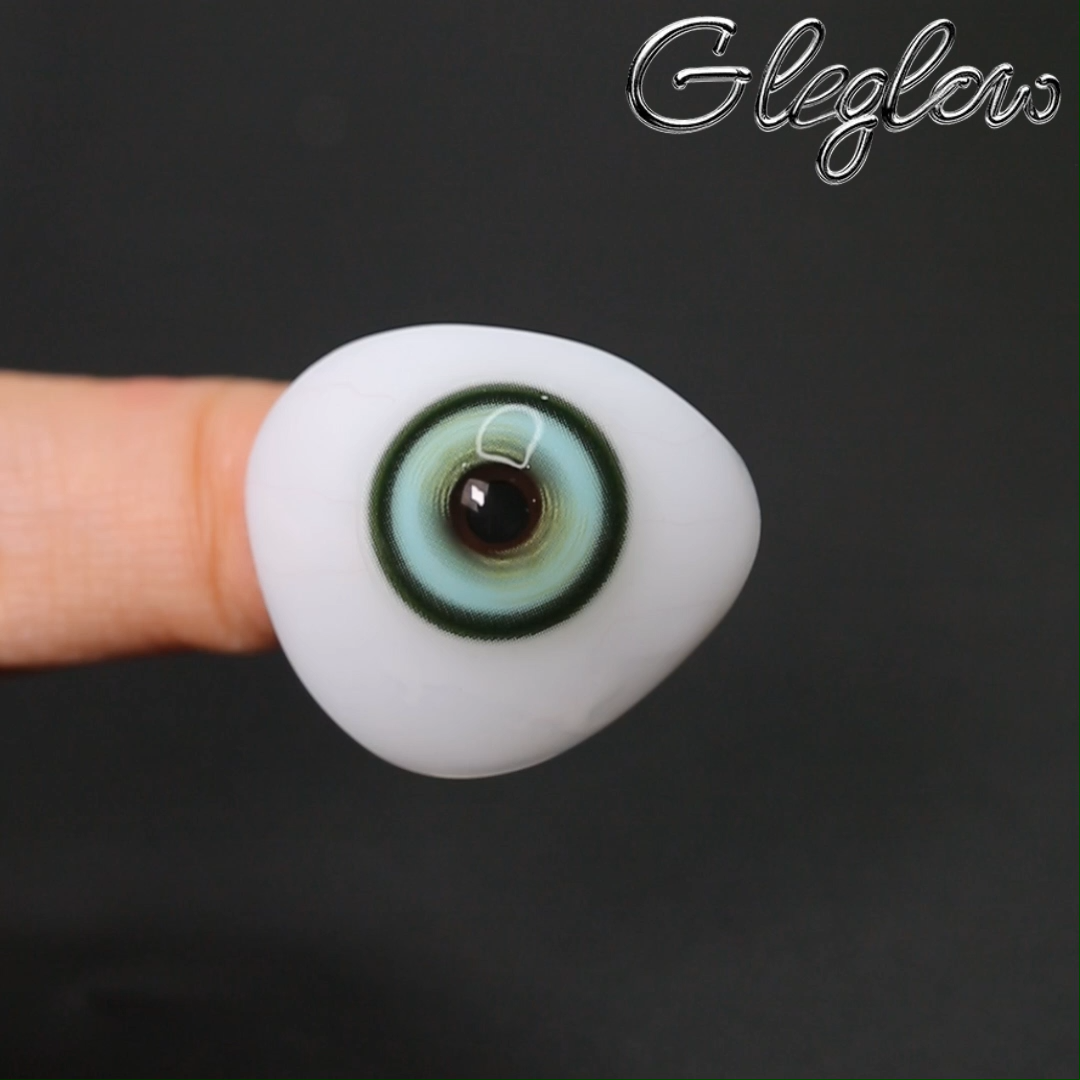 Infinite Green - 1 Year, 2 lenses