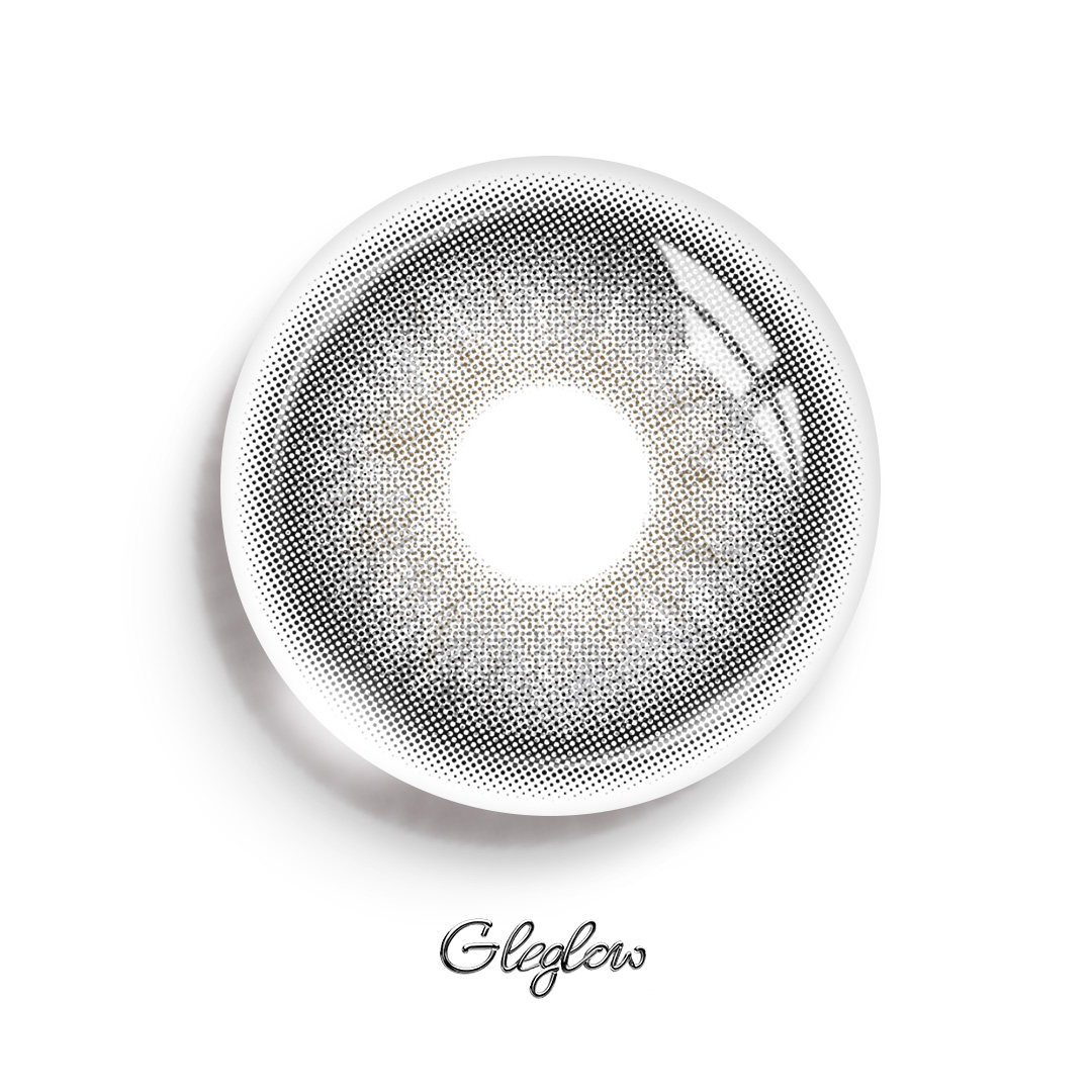 Dolly Grey - 1 Year, 2 lenses