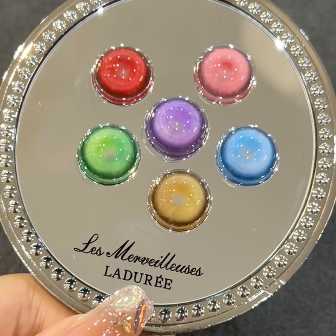 KOI Red - 1 Year, 2 lenses