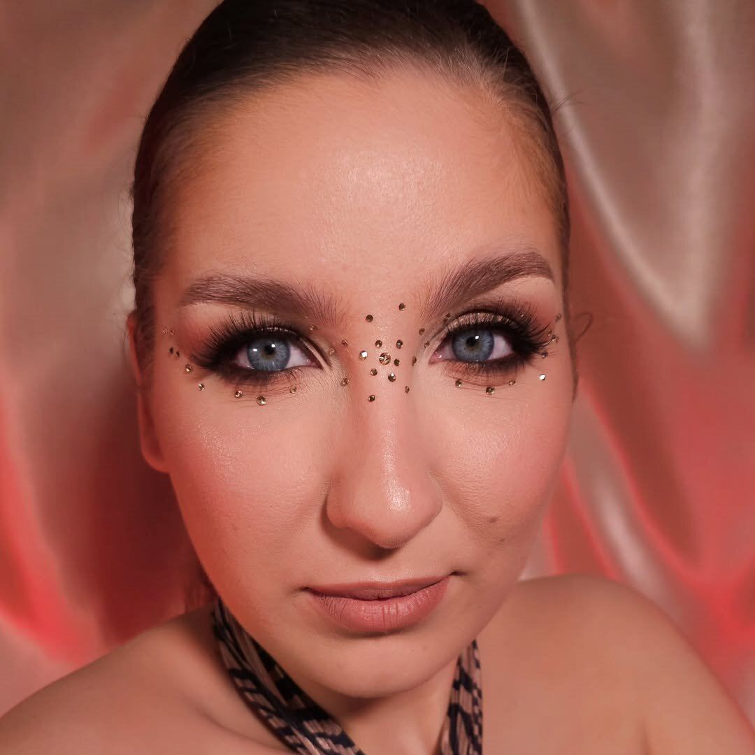 Flirting Blue - 1 Year, 2 lenses Colored Contacts - Gleglow